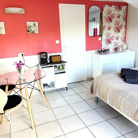 Studio Le Romantique A 20 Kms De Nice Bendéjun 外观 照片