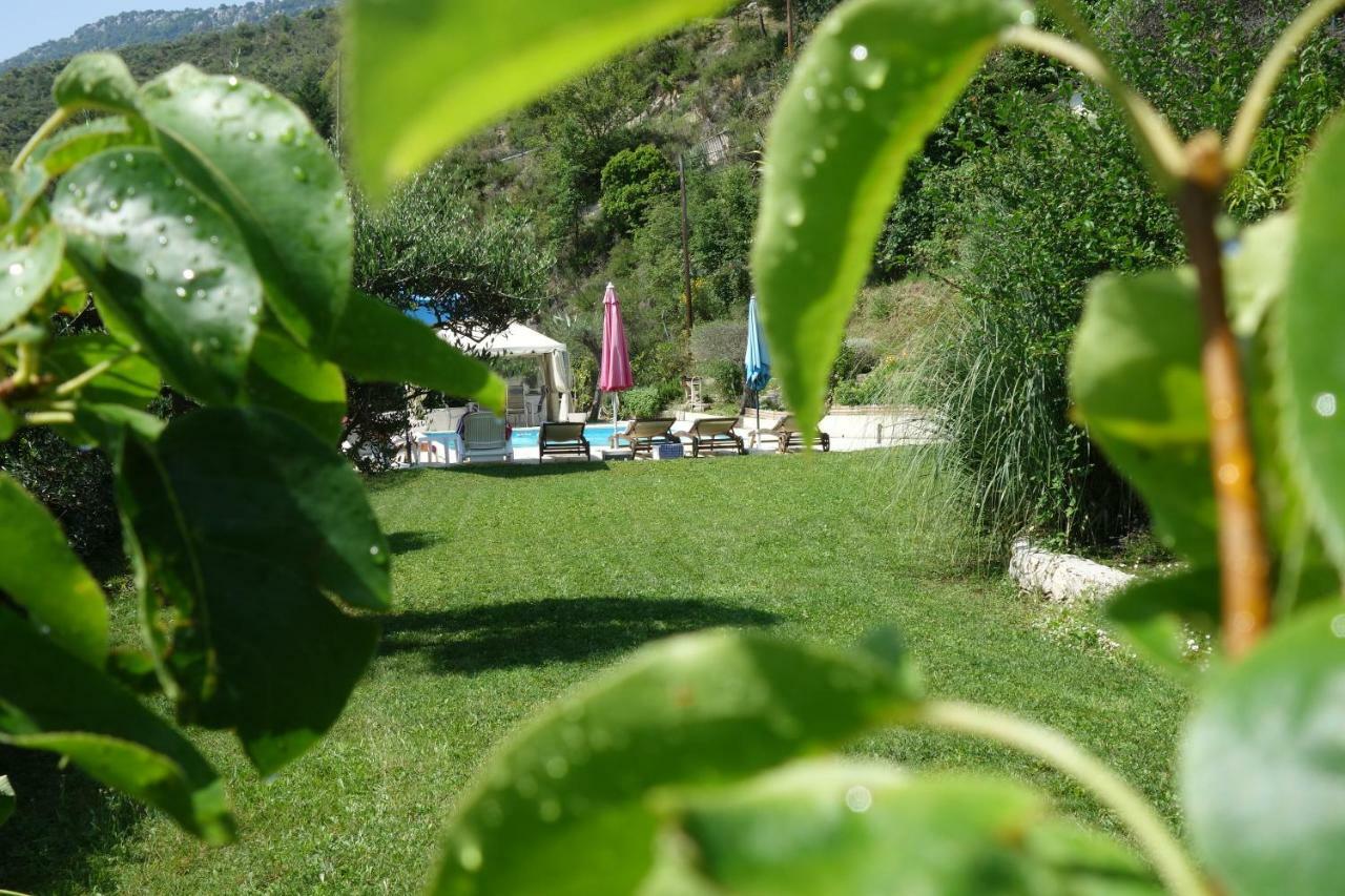 Studio Le Romantique A 20 Kms De Nice Bendéjun 外观 照片
